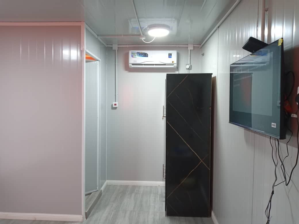 Modern executive suite layout with AC and en-suite access - High-end comfort