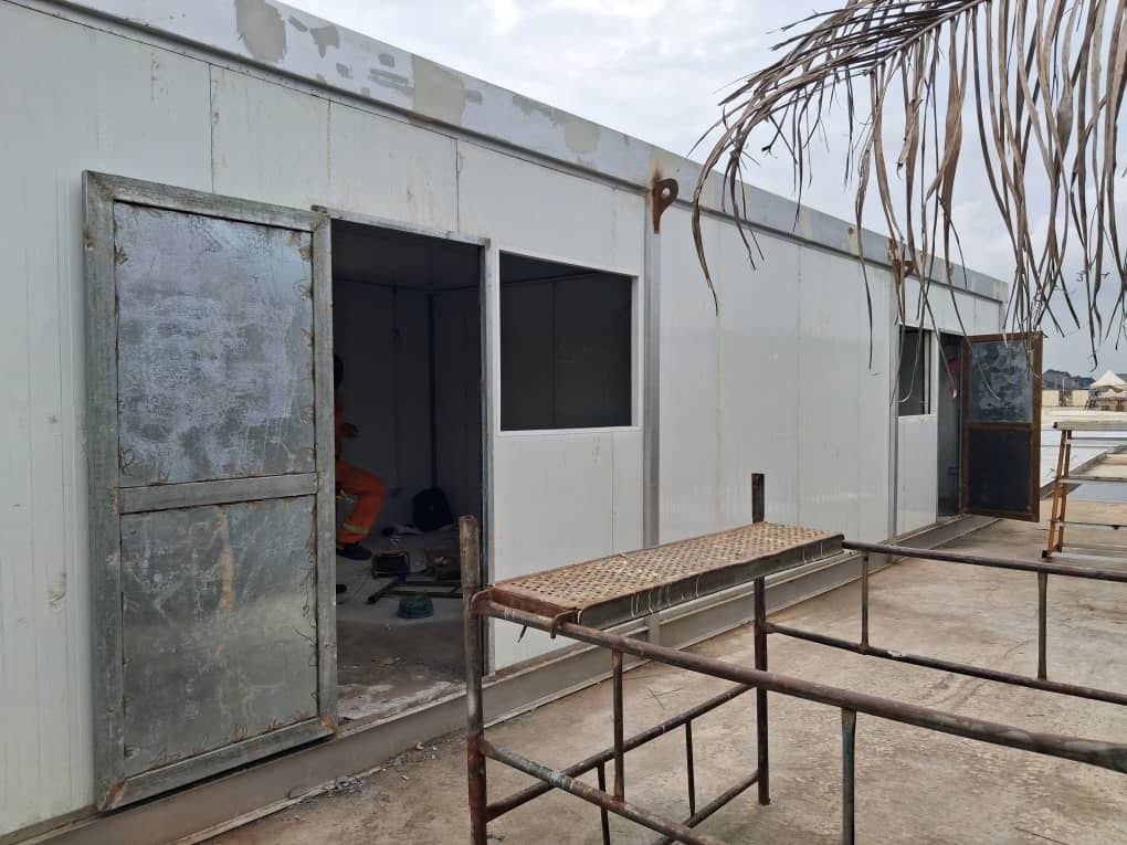 Heavy-duty steel doors and rugged metal shell - Proof of industrial durability